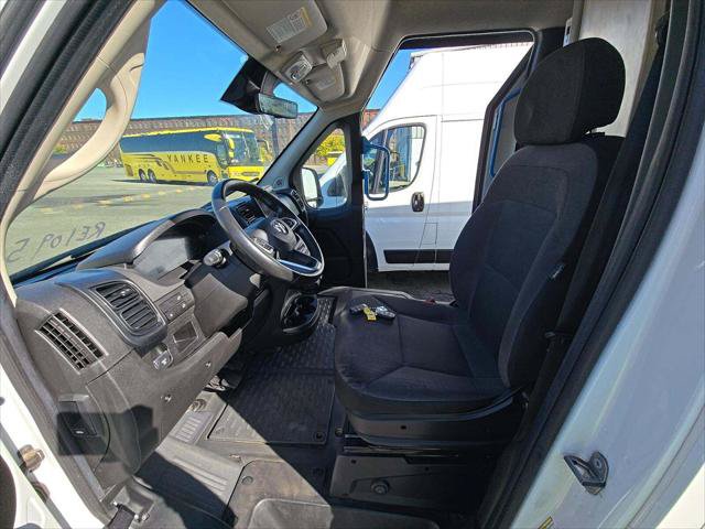 Used 2024 RAM ProMaster 3500 w/ Delivery Van Package FWD image 16