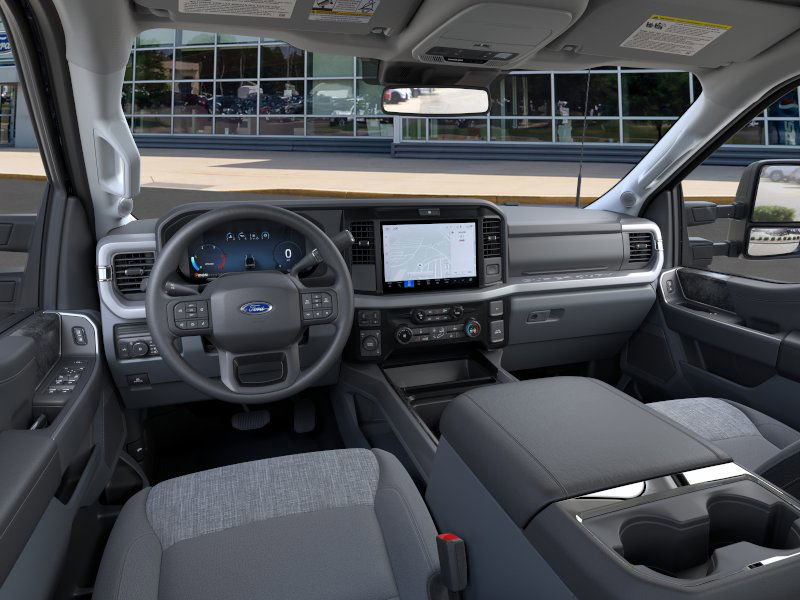 New 2025 Ford F350 XLT w/ Black Appearance Package image 9