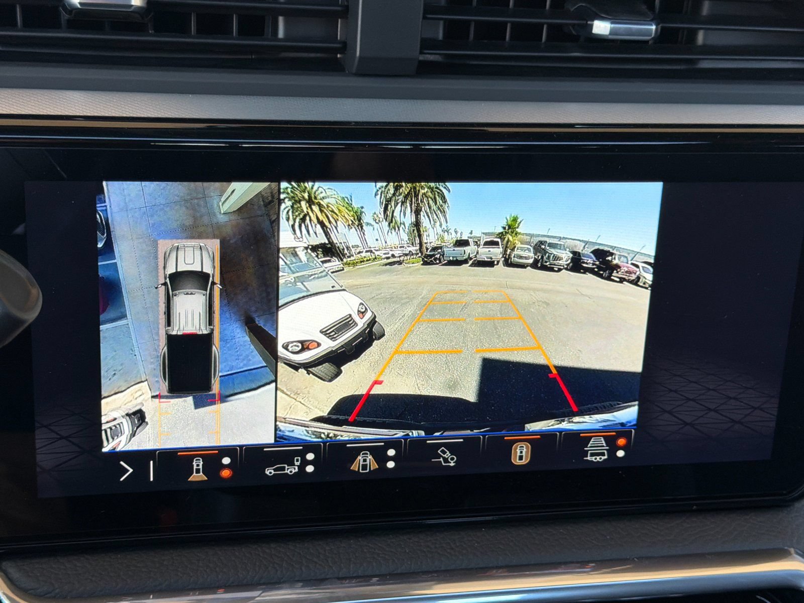 New 2026 GMC Sierra 3500 Denali w/ Denali Reserve Package AWD/4WD image 18