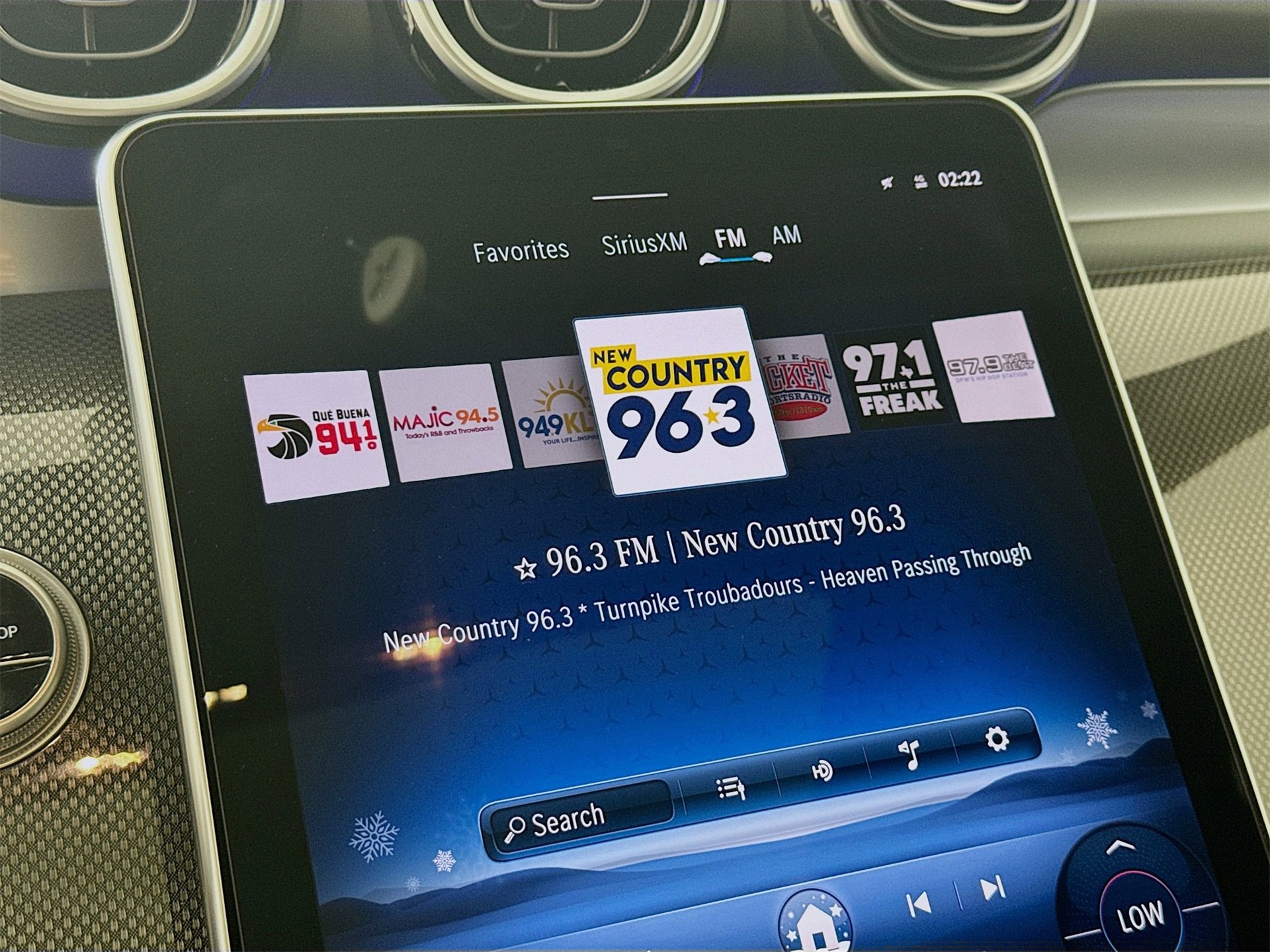 Used 2025 Mercedes-Benz GLC 300 image 15