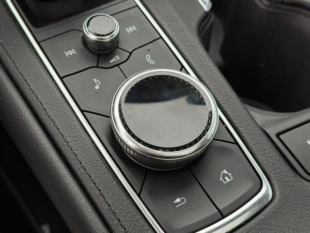 Used 2019 Cadillac XT4 Luxury image 18