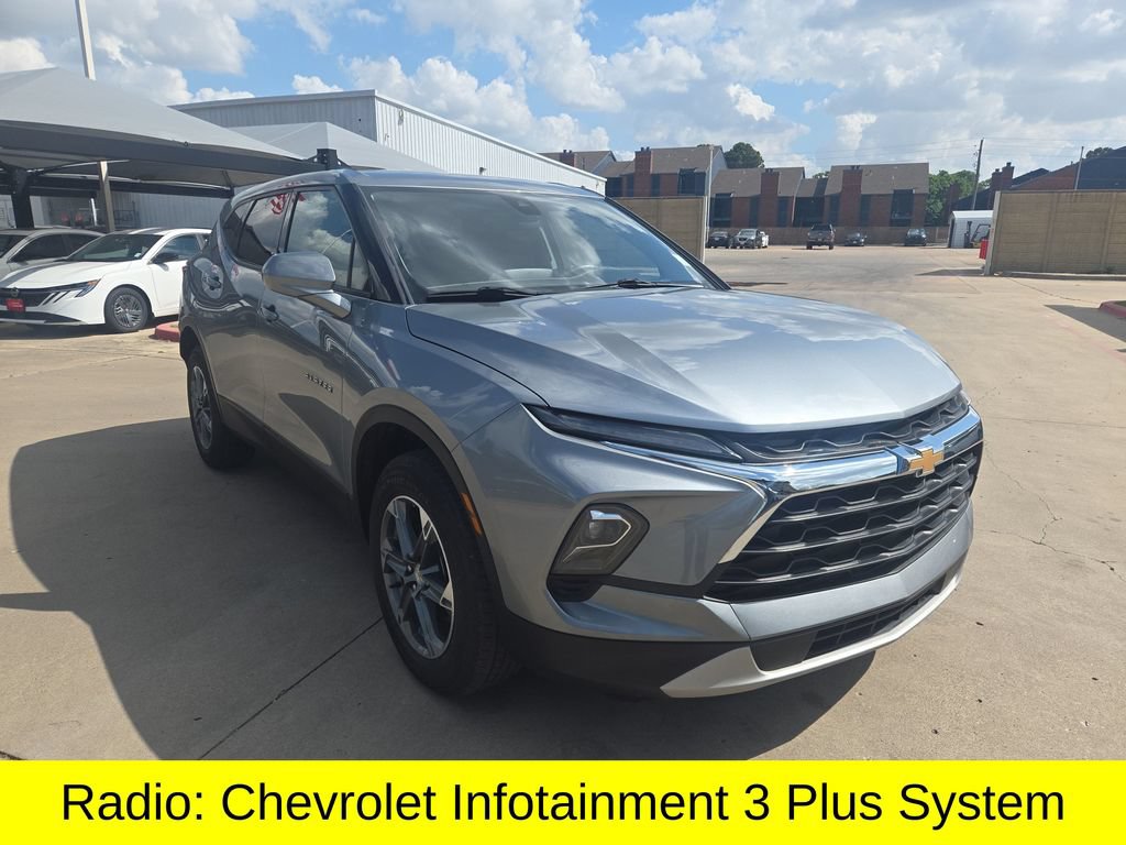 Used 2025 Chevrolet Blazer LT AWD/4WD image 5