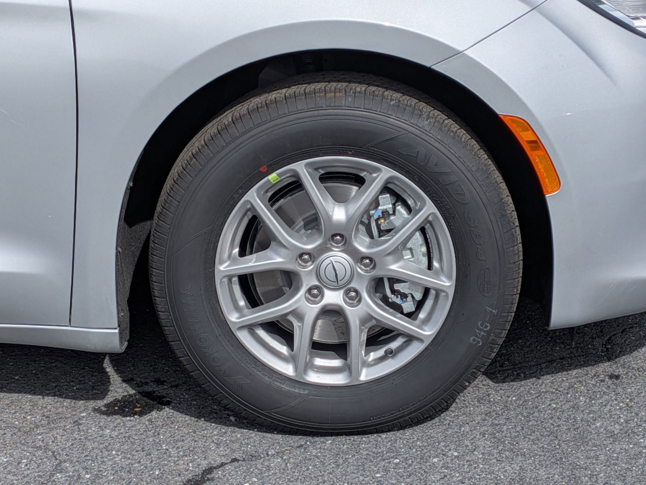 New 2026 Chrysler Voyager LX image 9