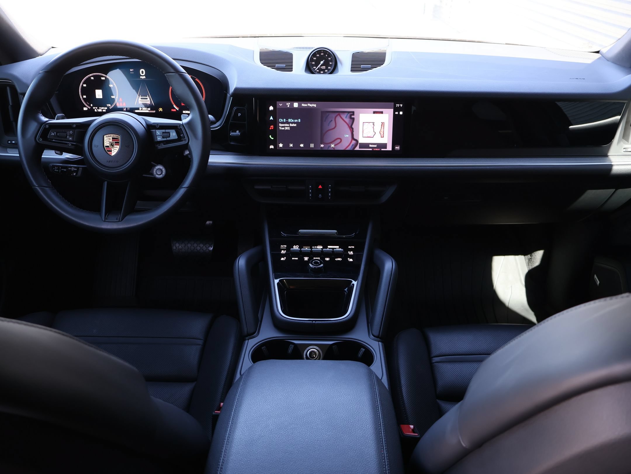 Certified 2026 Porsche Cayenne Coupe AWD/4WD image 30