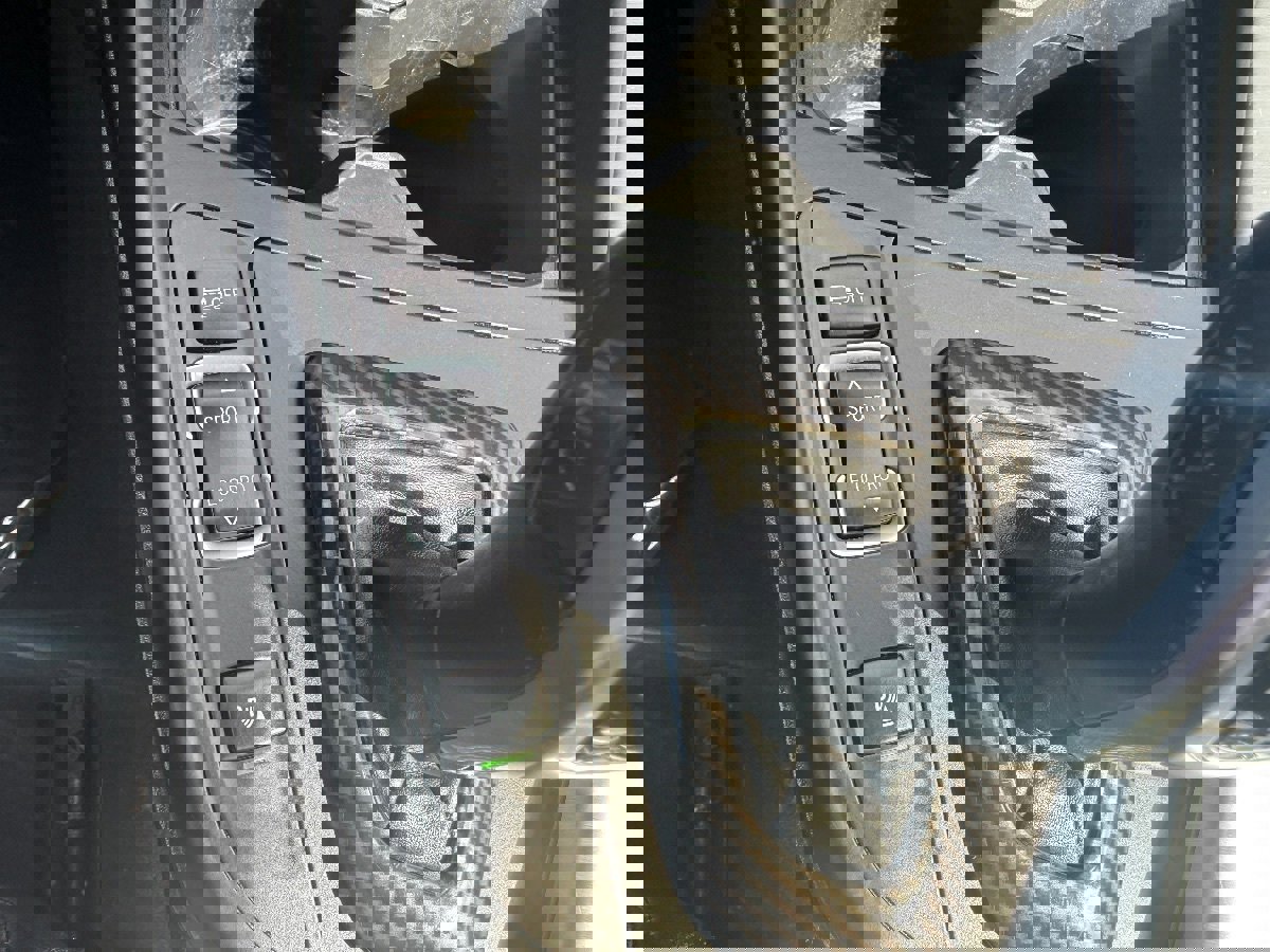 Used 2016 BMW M235i xDrive Convertible image 37