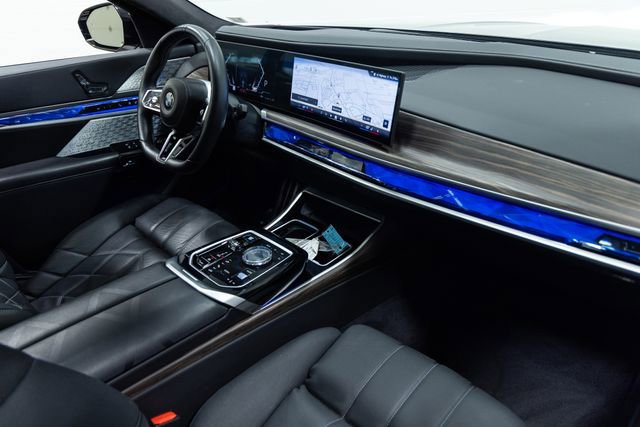 Certified 2023 BMW 760i xDrive w/ Executive Package AWD/4WD image 26