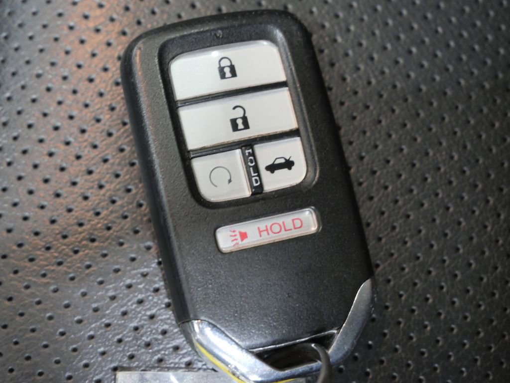 Used 2021 Honda Civic EX-L image 25