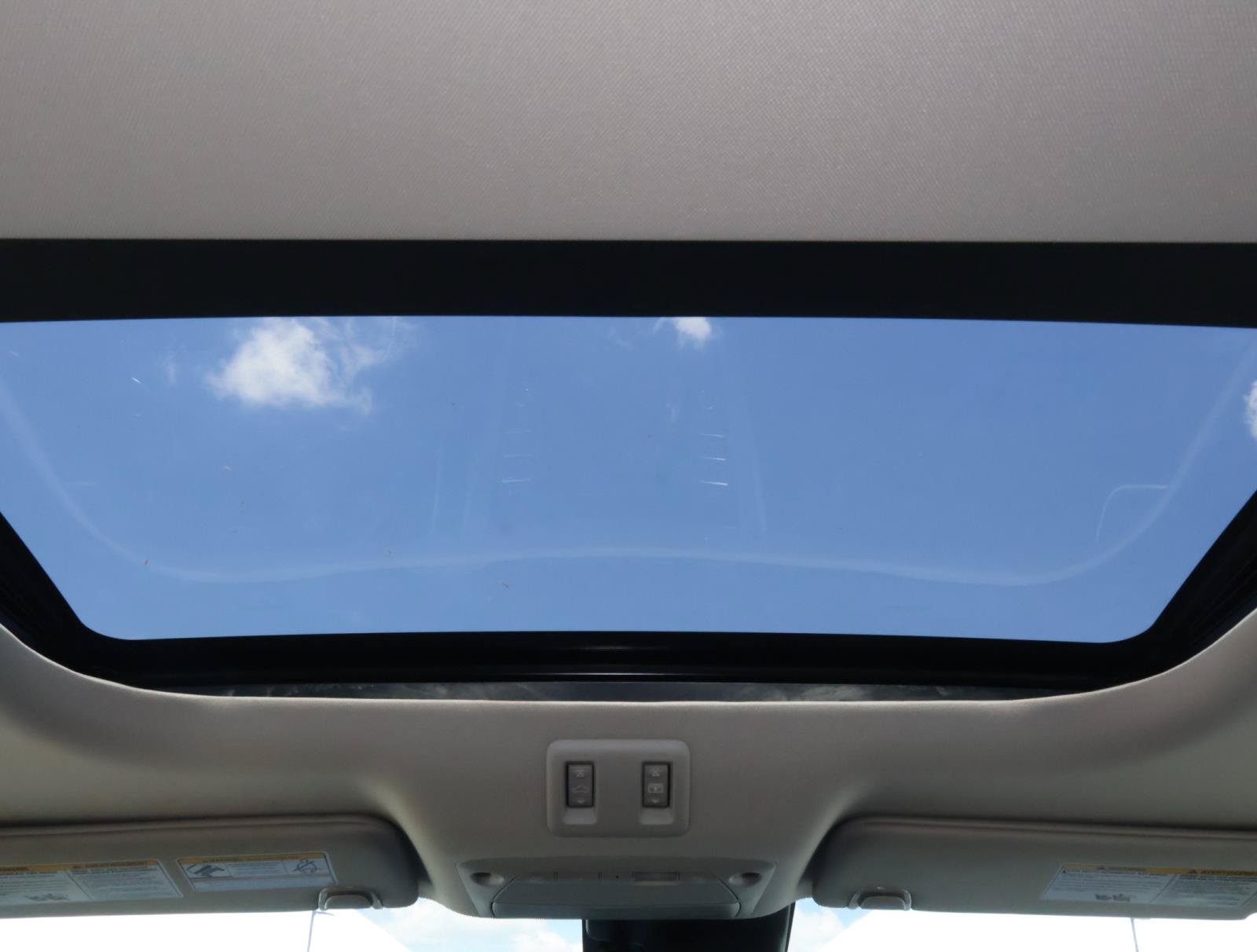Used 2024 Nissan Murano SL FWD image 12