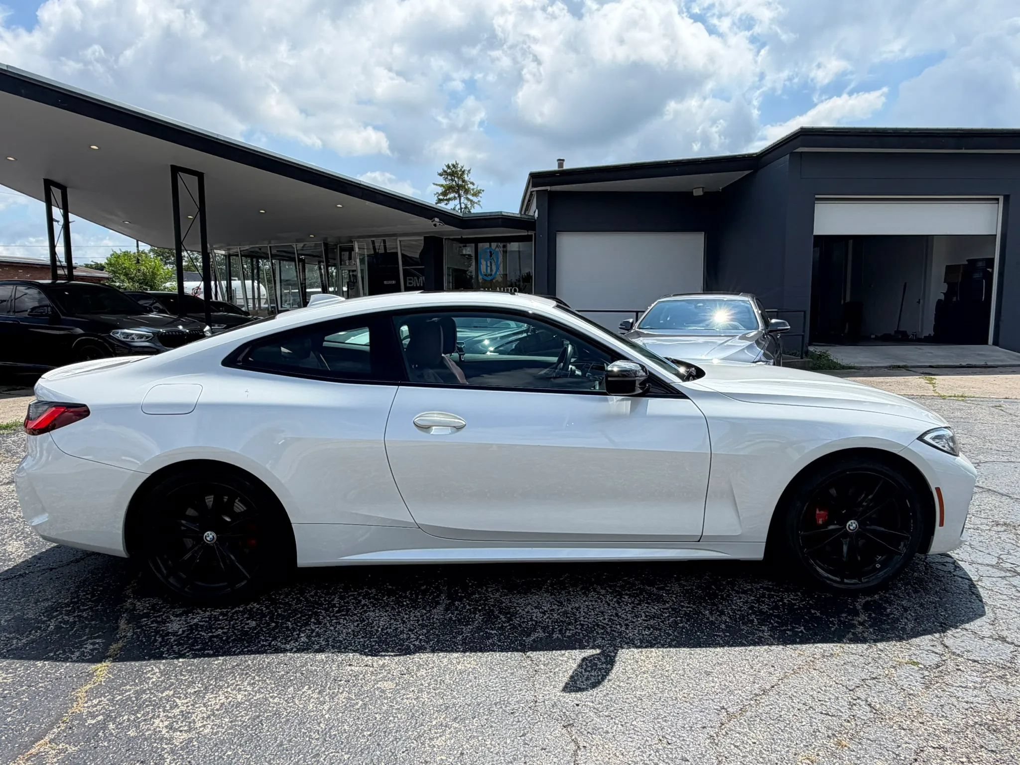 Used 2021 BMW 440i xDrive Coupe w/ Premium Package AWD/4WD image 9
