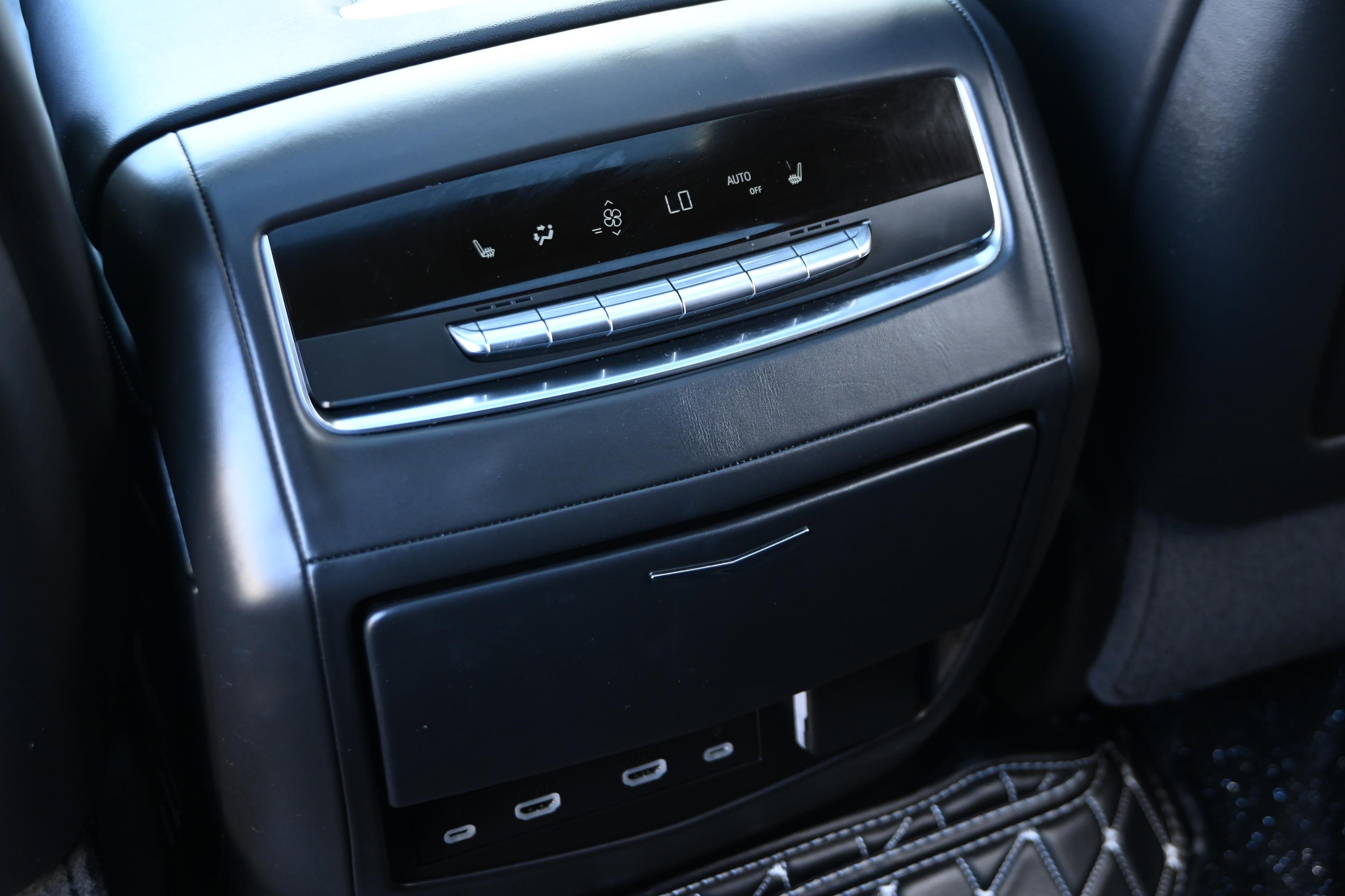 Used 2024 Cadillac Escalade V w/ LPO, Floor Liner Package AWD/4WD image 31