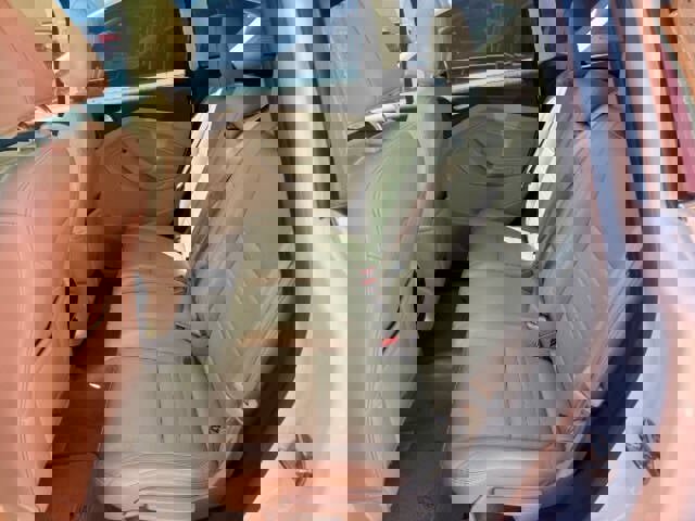 Used 2015 Ford C-MAX Energi SEL w/ Equipment Group 302A image 5