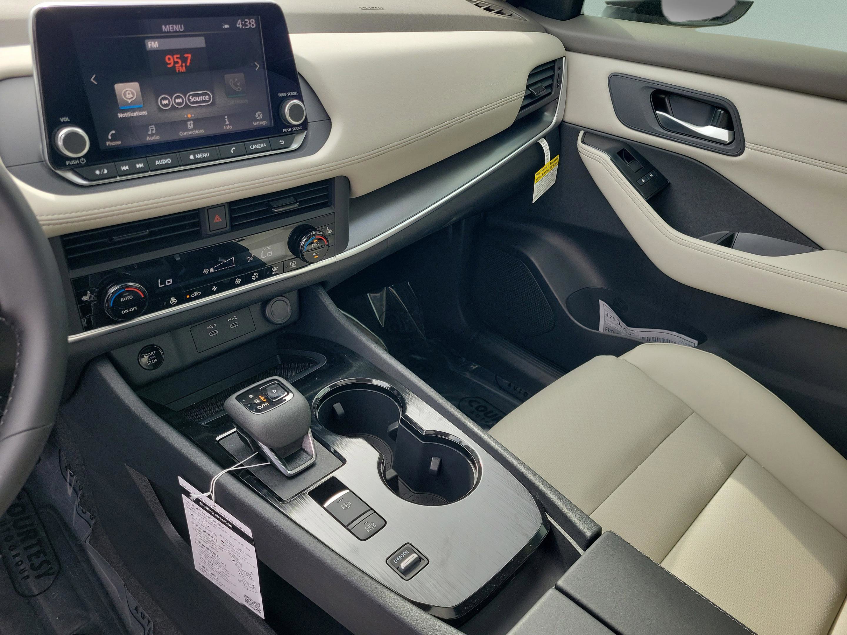 New 2026 Nissan Rogue SV FWD image 29