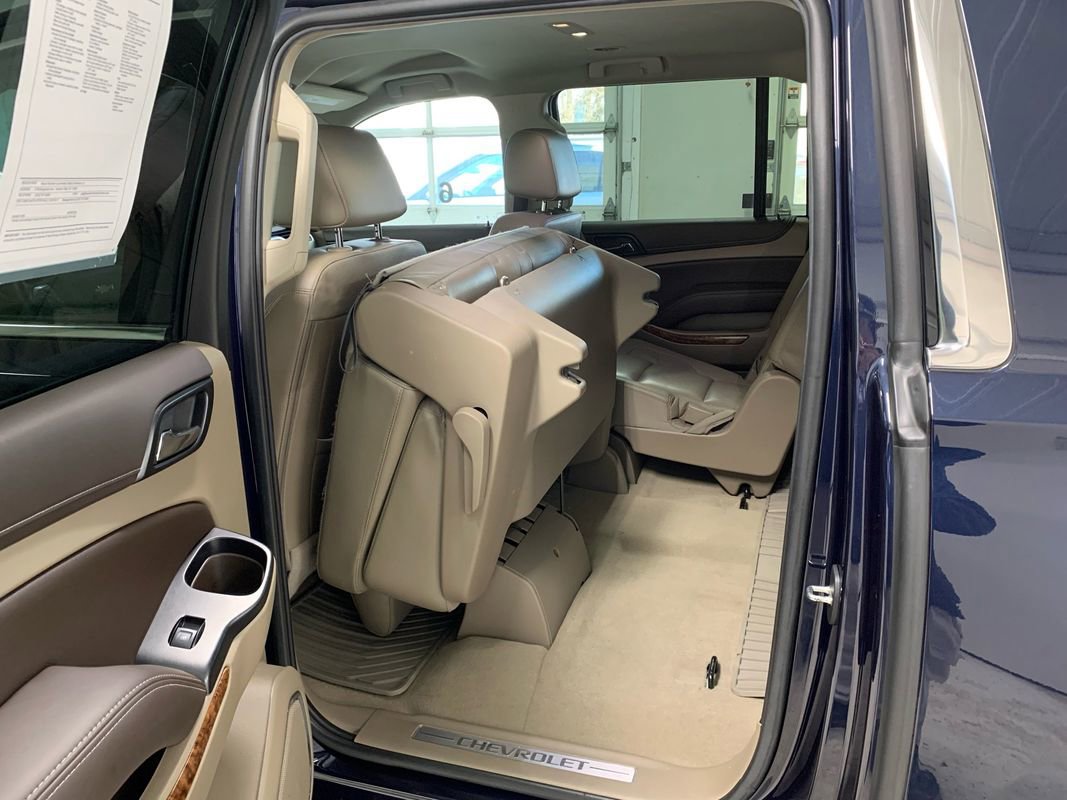 Used 2020 Chevrolet Suburban Premier w/ Max Trailering Package image 26