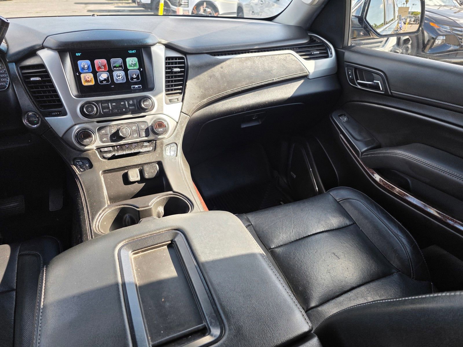 Used 2019 GMC Yukon XL SLT AWD/4WD image 14