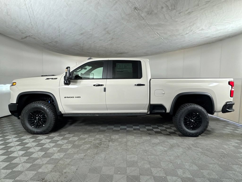 New 2026 Chevrolet Silverado 2500 ZR2 w/ LPO, Dark Essentials Package AWD/4WD image 8