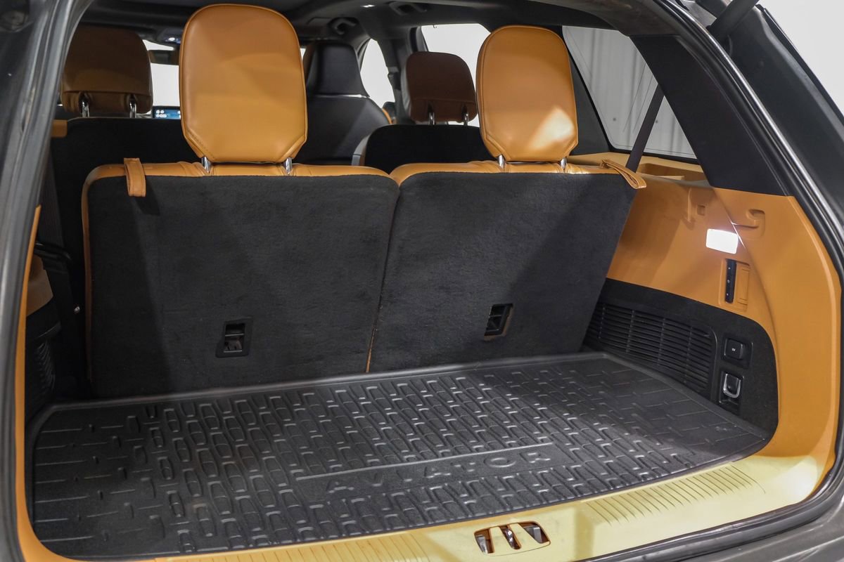 Used 2020 Lincoln Aviator Black Label Grand Touring w/ Class IV Trailer Tow Package image 57