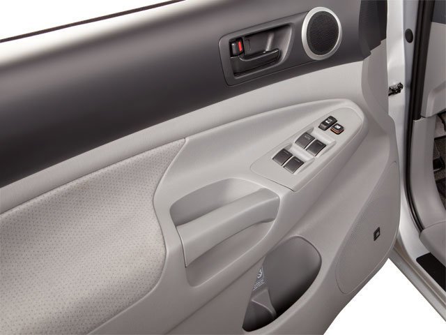 Used 2010 Toyota Tacoma PreRunner image 9