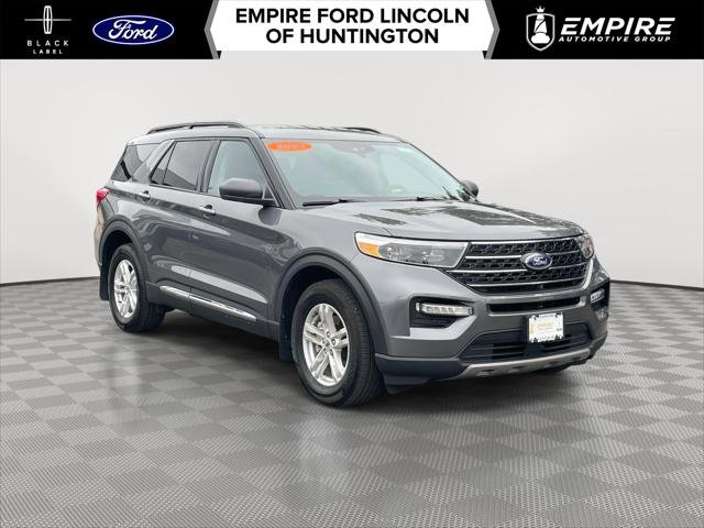 Used 2023 Ford Explorer XLT w/ Equipment Group 202A image 1