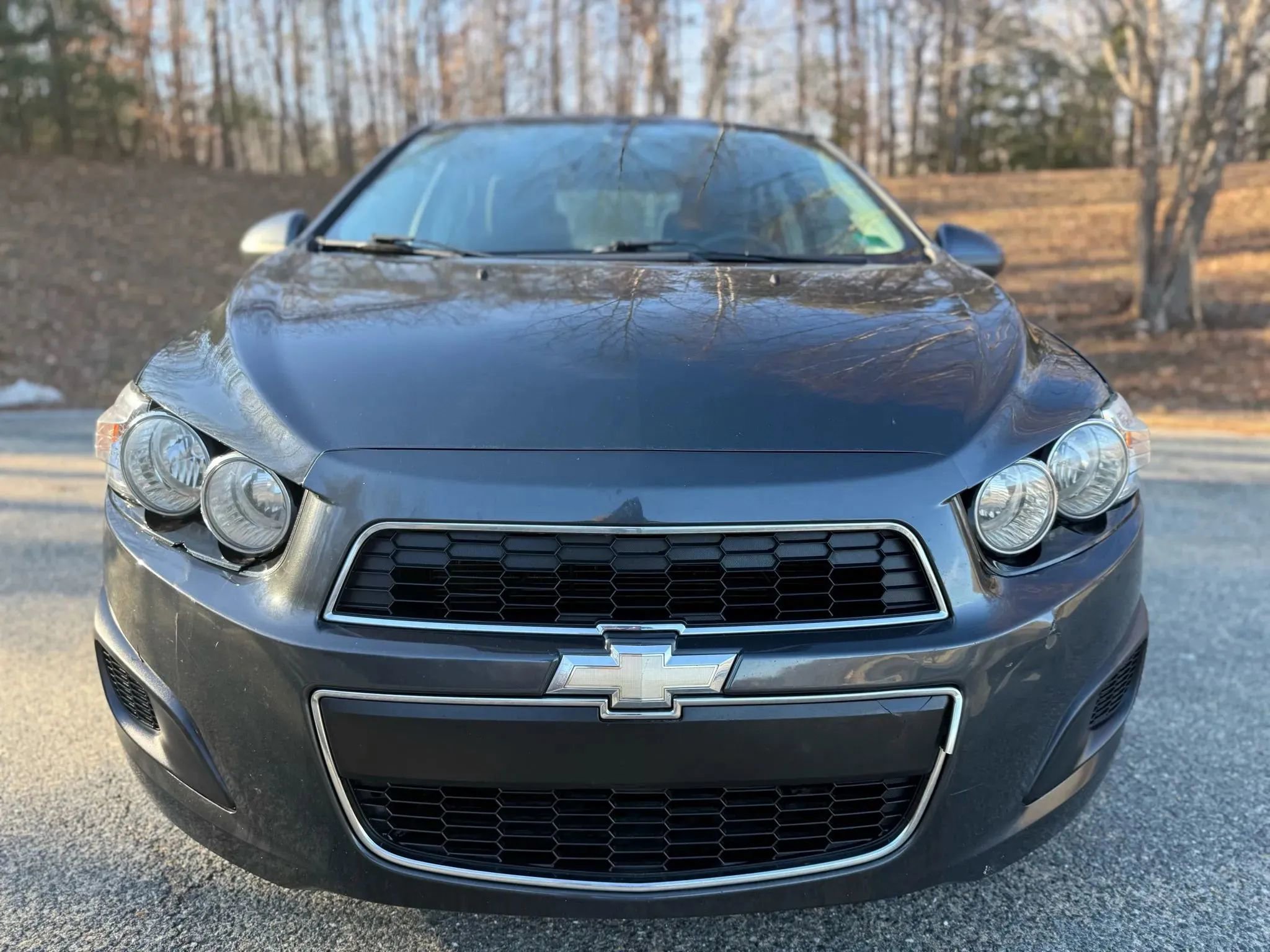 Used 2014 Chevrolet Sonic LT image 2