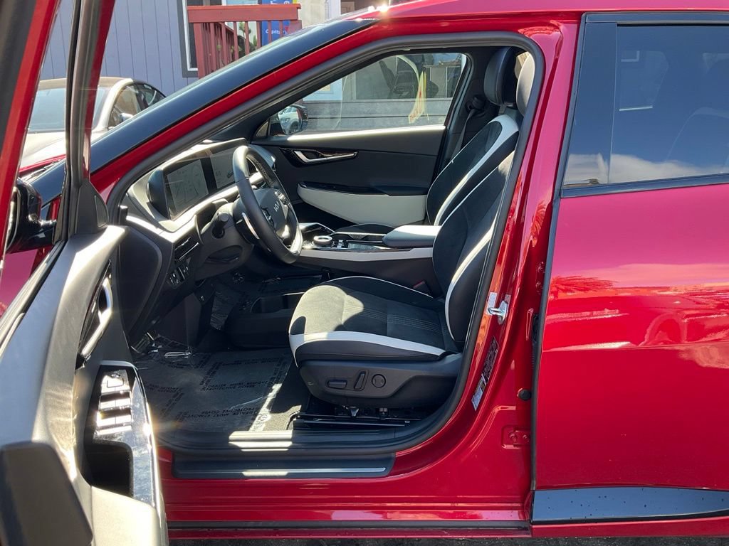 Used 2022 Kia EV6 GT-Line w/ GT-Line Suede Seat Package RWD image 14