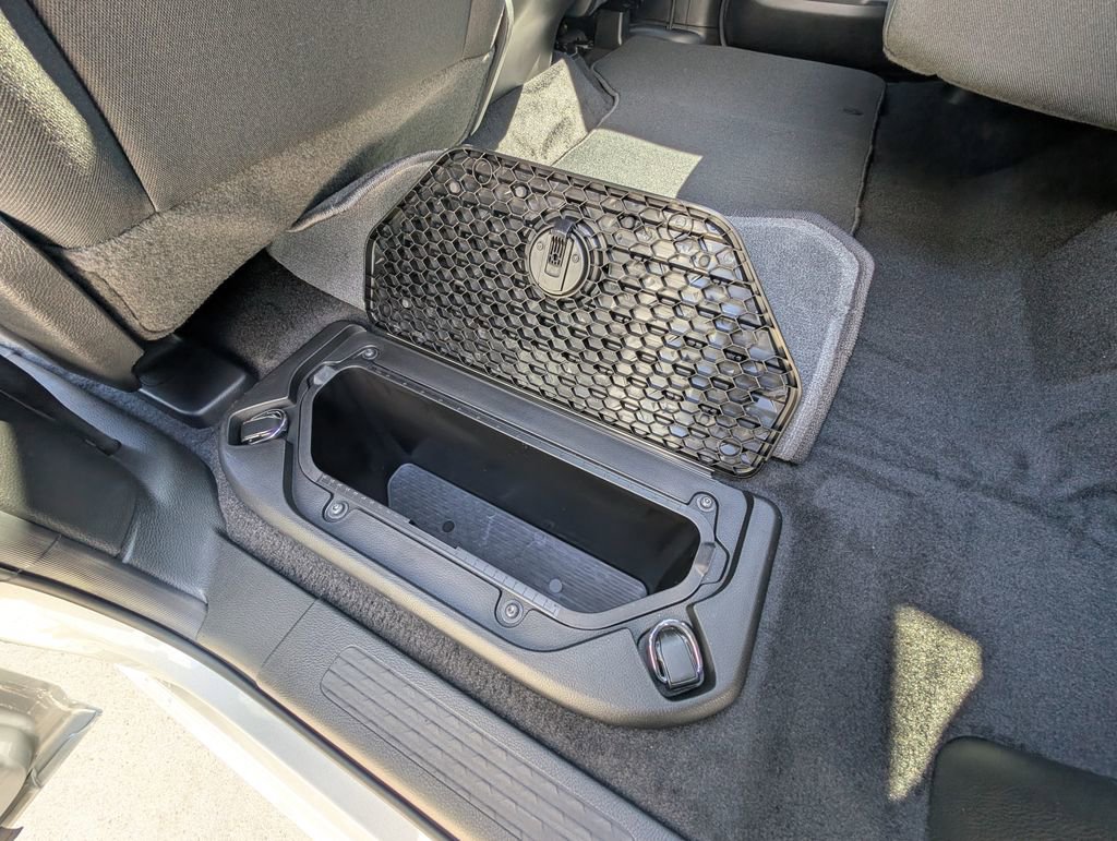 New 2026 RAM 1500 4x4 Crew Cab image 19