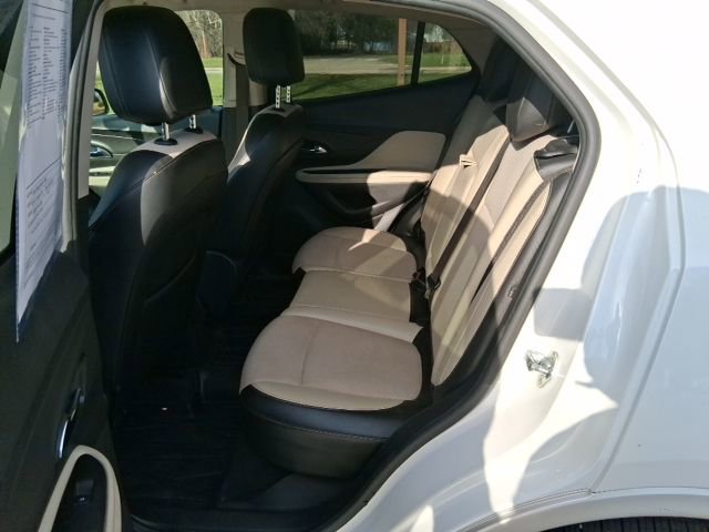 Used 2019 Buick Encore Sport Touring AWD/4WD image 18