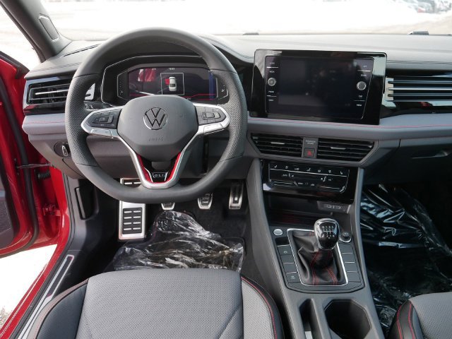 New 2026 Volkswagen Jetta GLI Autobahn FWD image 9