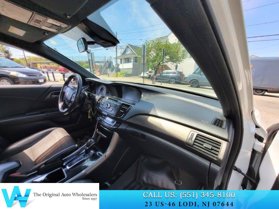 Used 2017 Honda Accord Sport image 15