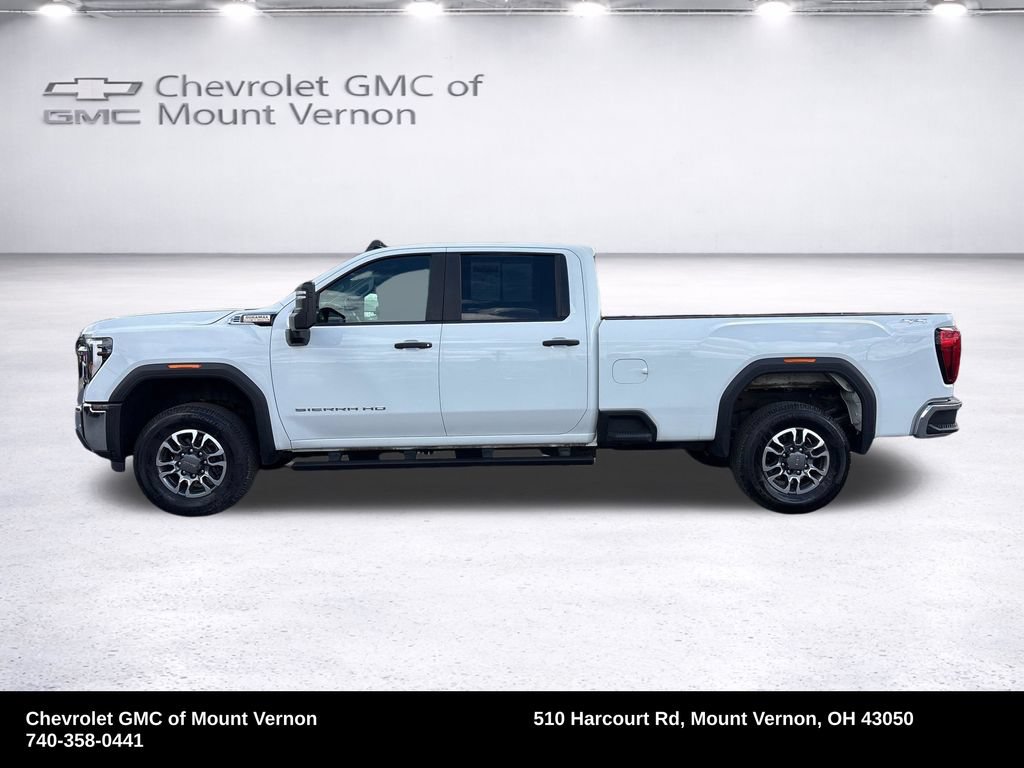 Used 2025 GMC Sierra 3500 Pro w/ 1SA Pro Safety Plus Package AWD/4WD image 4