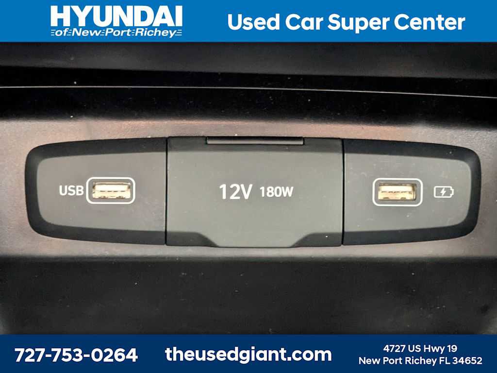 Used 2024 Hyundai Santa Cruz SEL FWD image 22