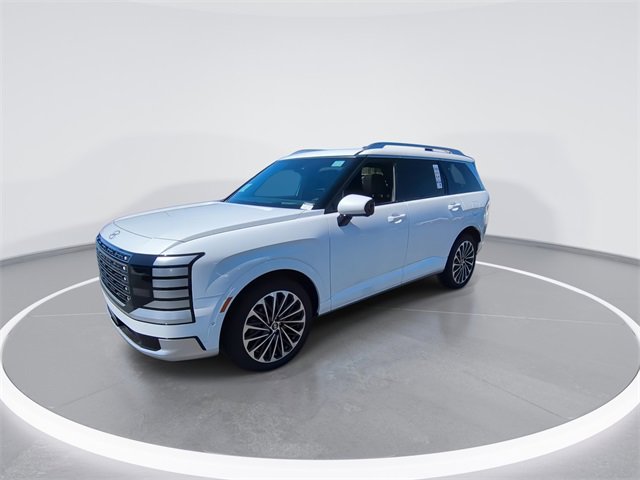 Used 2026 Hyundai Palisade Calligraphy image 4