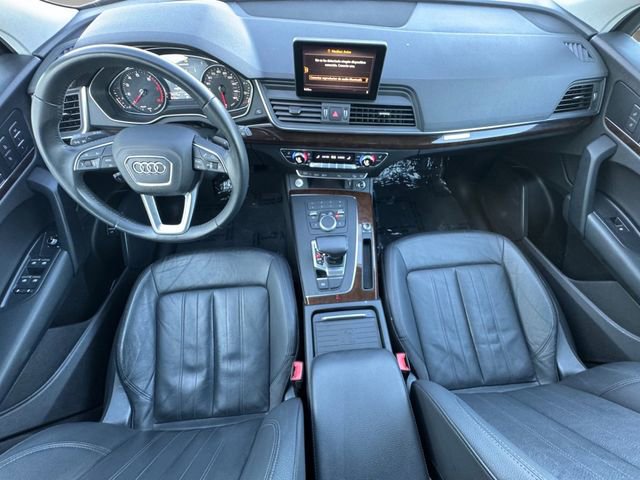 Used 2020 Audi Q5 2.0T Premium w/ Convenience Package AWD/4WD image 20