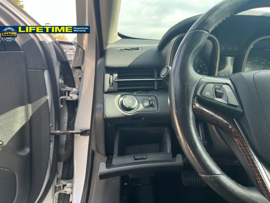 Used 2013 Chevrolet Malibu LT image 20