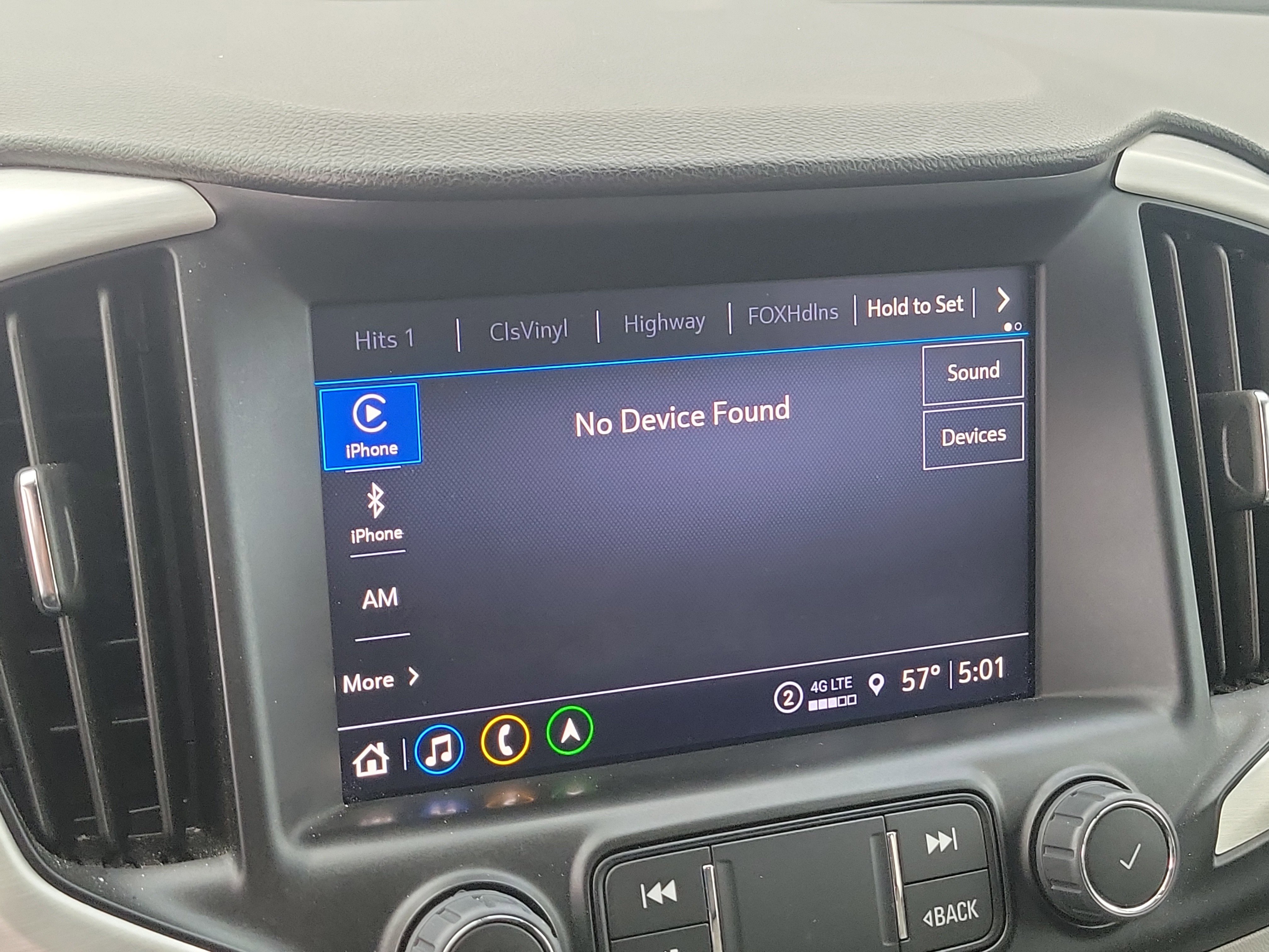 Used 2024 GMC Terrain SLT w/ Infotainment Package II image 22