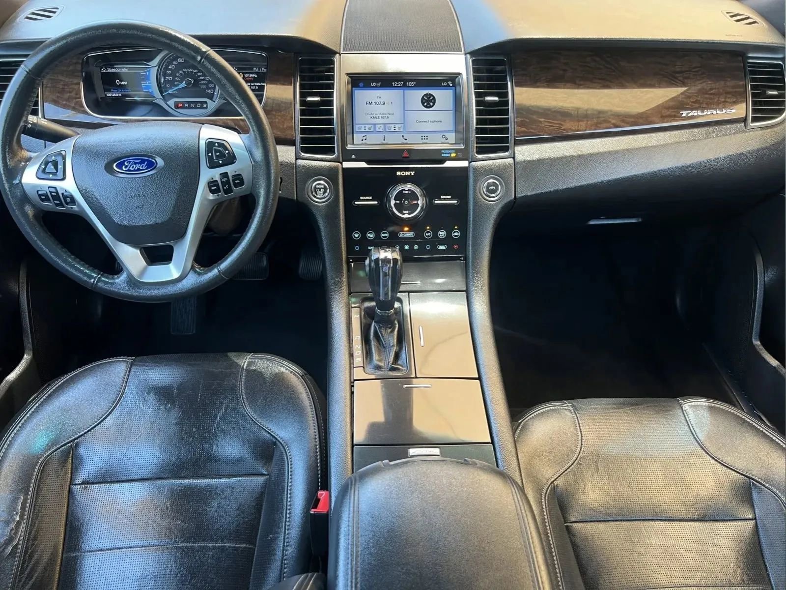Used 2019 Ford Taurus Limited FWD image 10