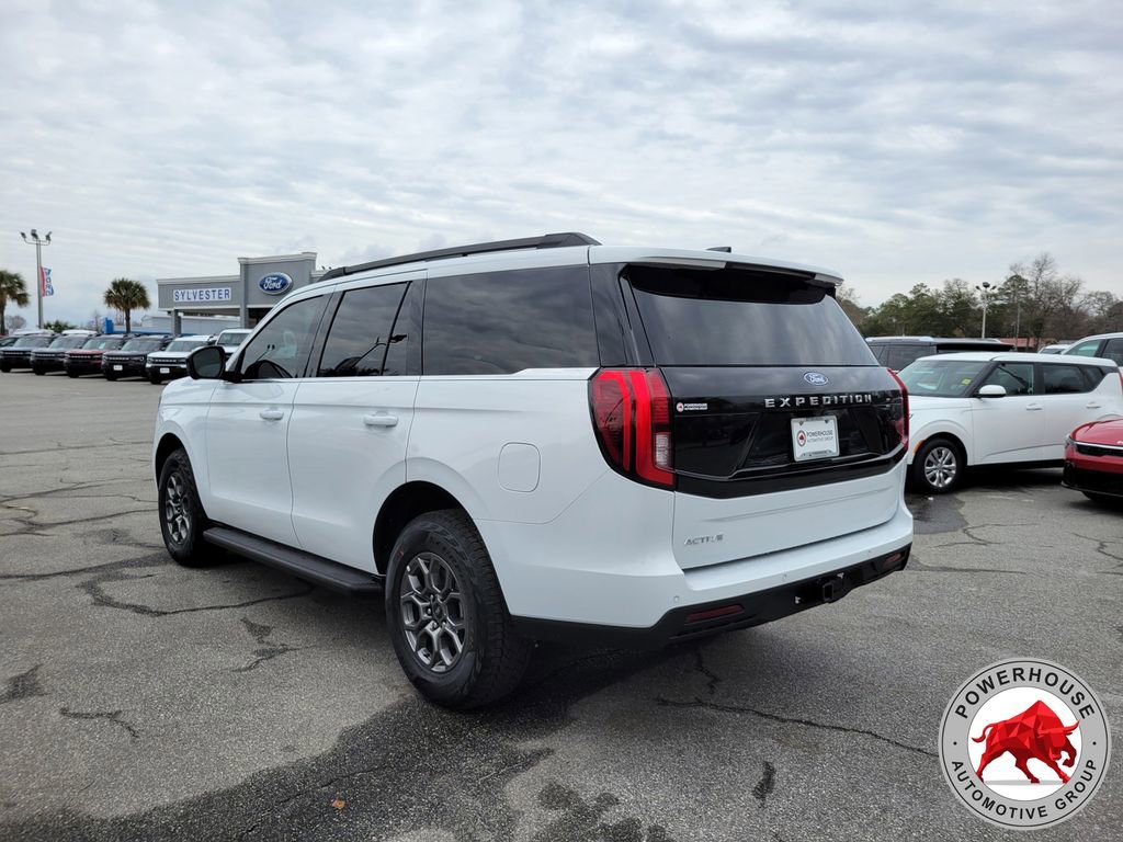 New 2025 Ford Expedition Active image 4