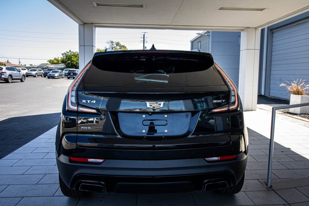 Used 2020 Cadillac XT4 Sport image 16