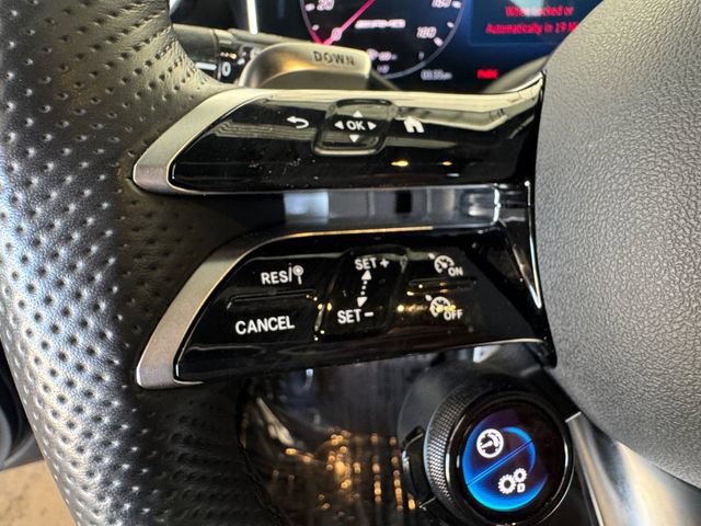 Used 2025 Mercedes-Benz GLC 43 AMG 4MATIC image 7