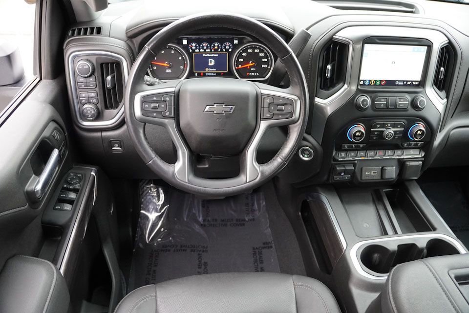 Certified 2022 Chevrolet Silverado 2500 LTZ w/ LTZ Plus Package image 22