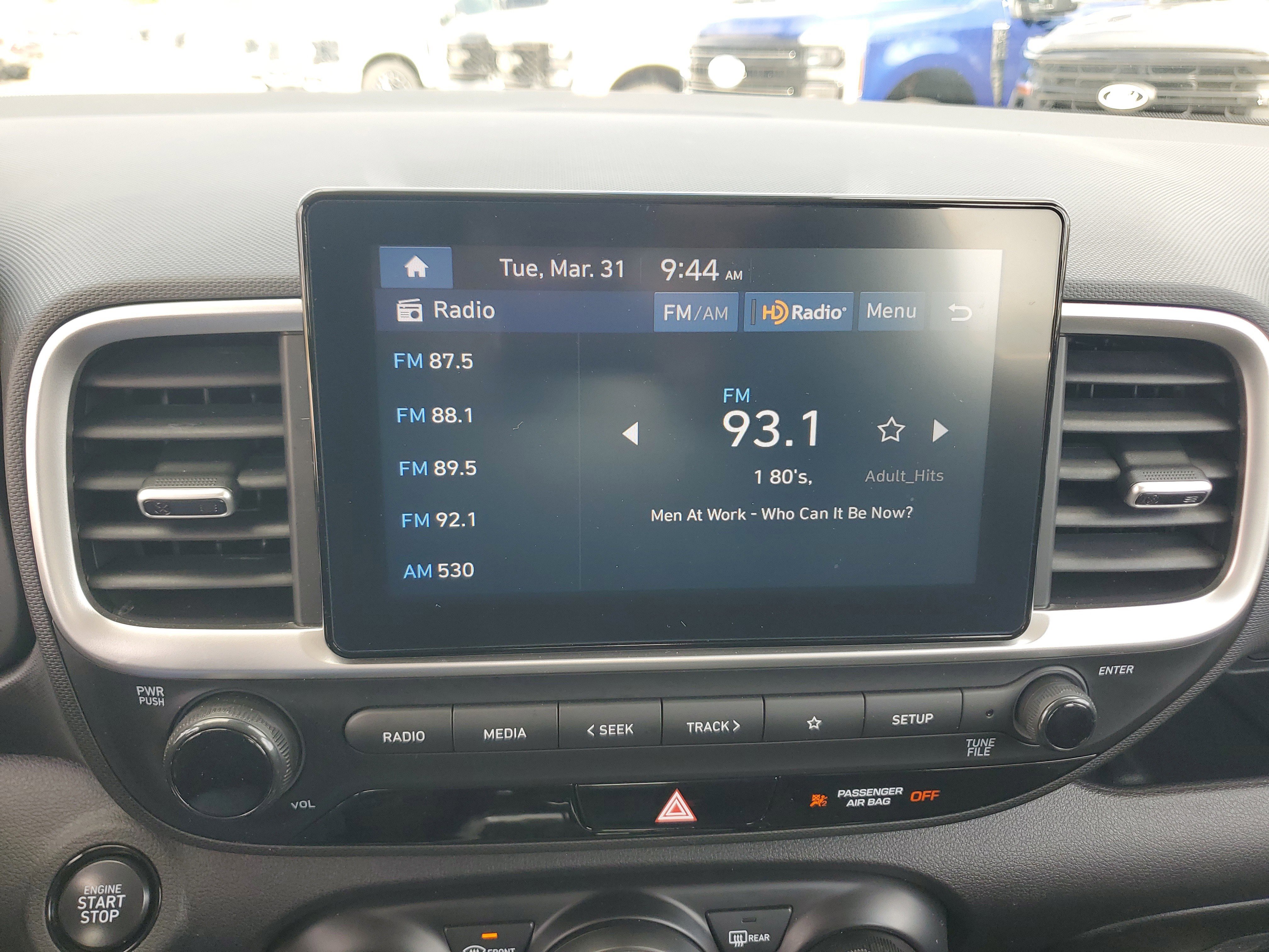 Used 2024 Hyundai Venue SEL image 23