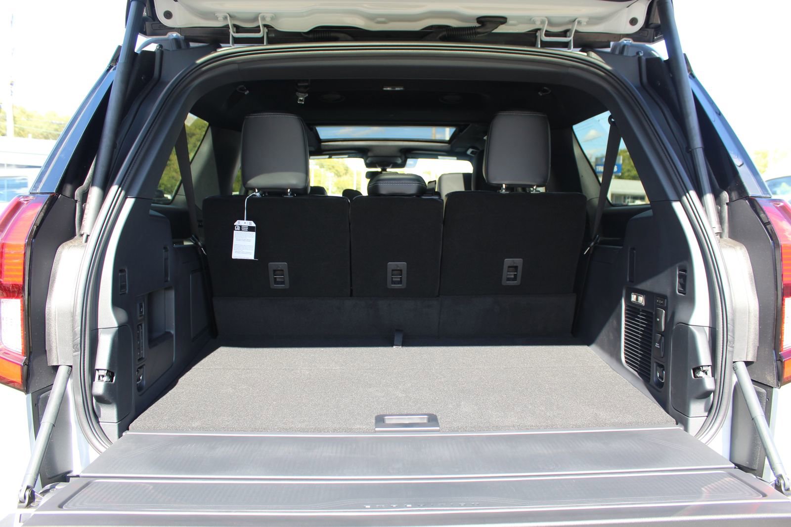 New 2025 Ford Expedition Max Platinum w/ Stealth Performance Package image 23