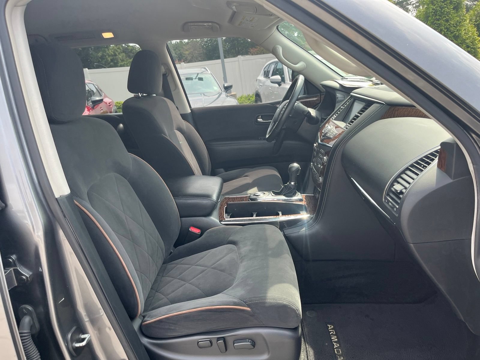 Used 2019 Nissan Armada SV w/ Driver Package RWD image 36