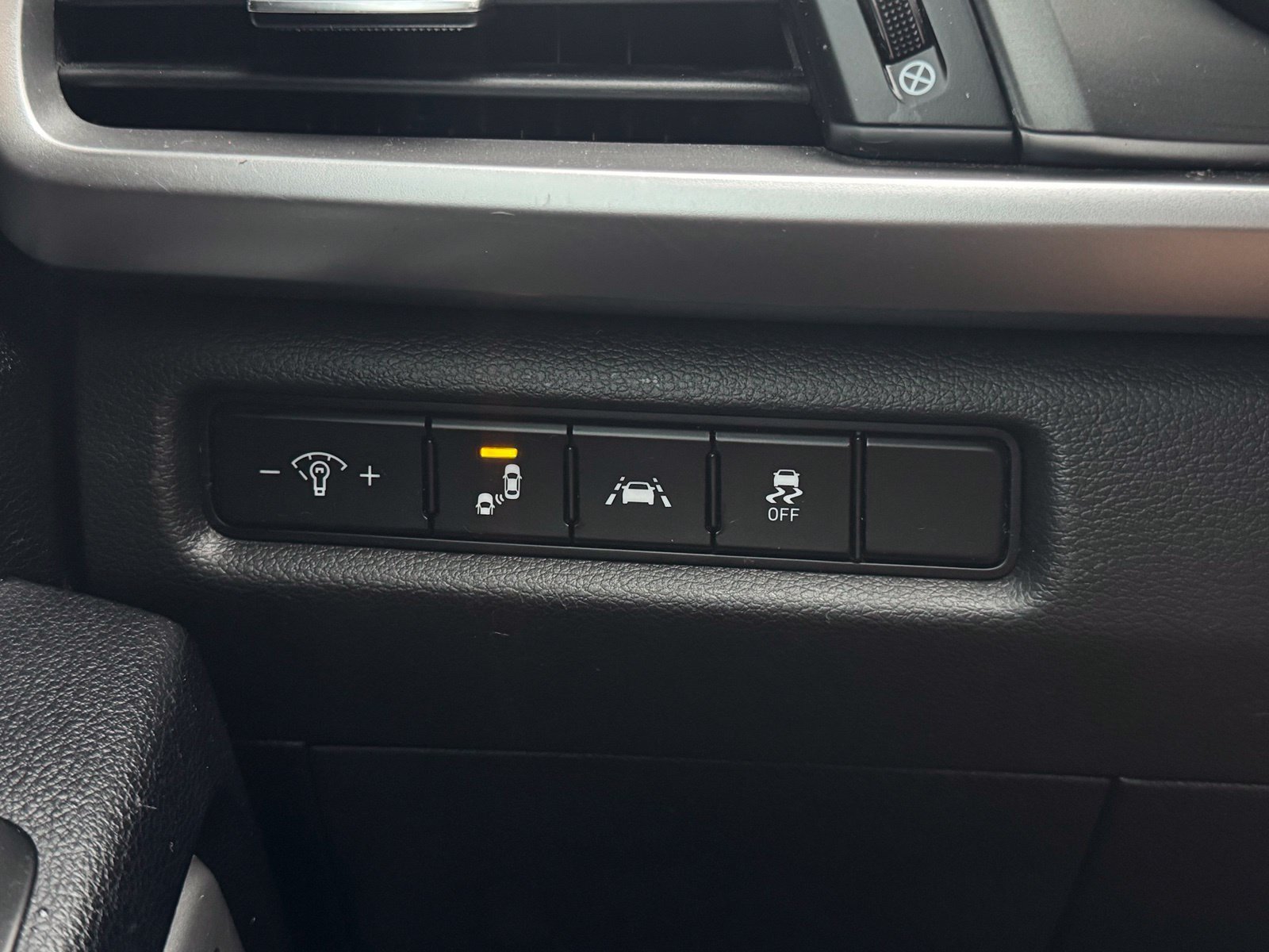 Used 2021 Kia Telluride S FWD image 15