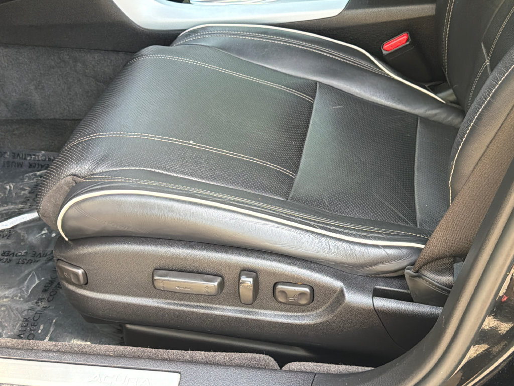 Used 2019 Acura TLX w/ Technology Package FWD image 17