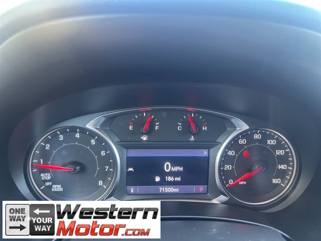 Used 2023 GMC Terrain SLT image 9