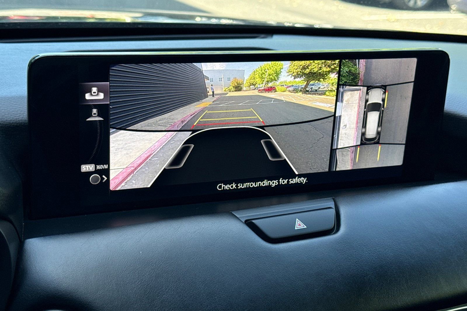 Certified 2024 MAZDA CX-90 Plug-In Hybrid w/ Premium Plus AWD/4WD image 23