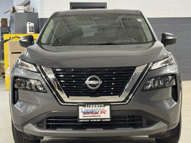 Used 2023 Nissan Rogue S AWD/4WD image 31