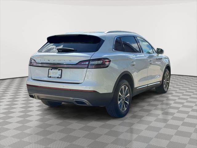 Used 2022 Lincoln Nautilus Reserve AWD/4WD image 7