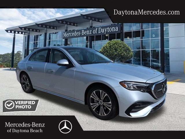 New 2026 Mercedes-Benz E 450 4MATIC Sedan image 1
