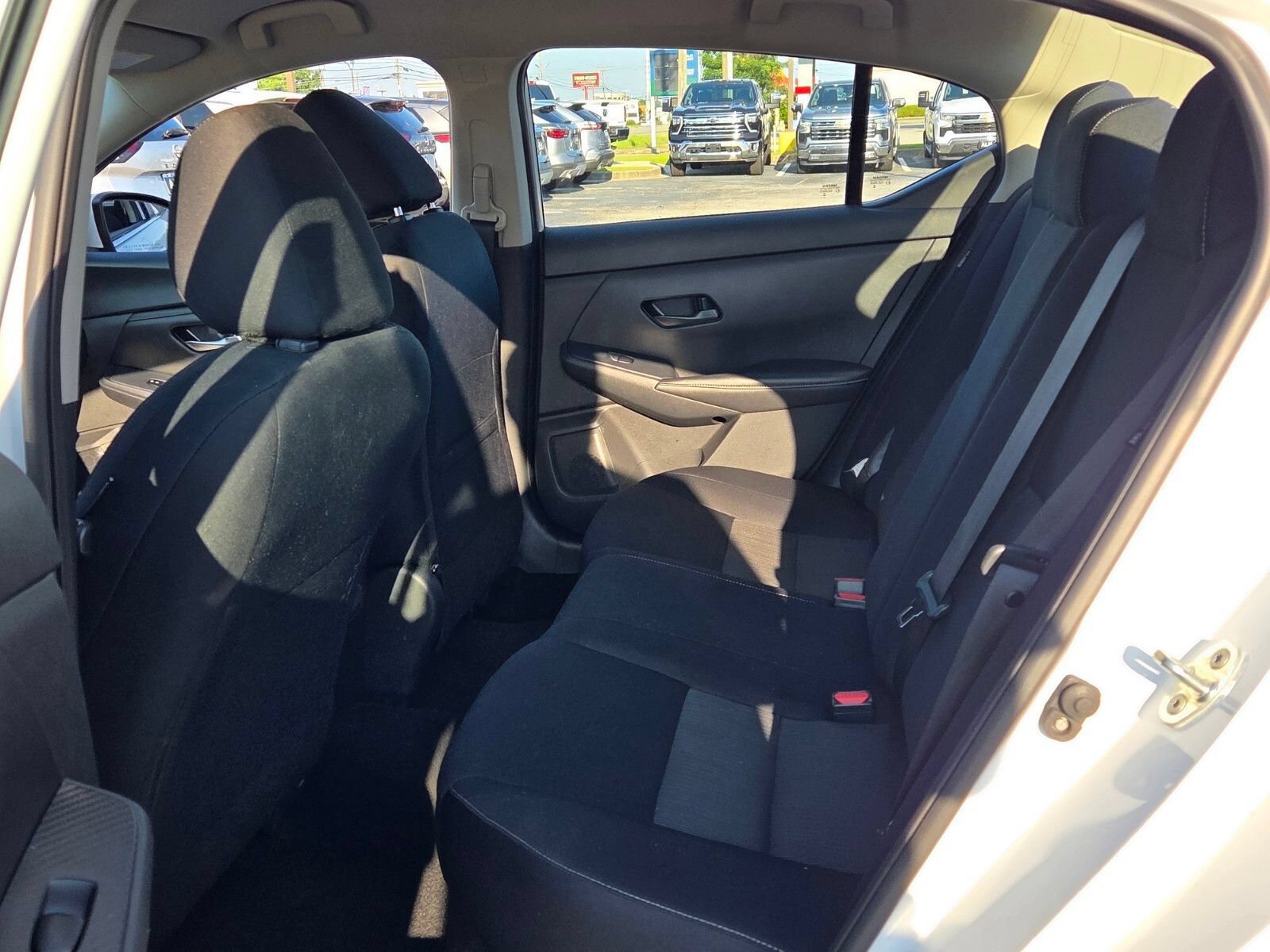 Used 2024 Nissan Sentra SV FWD image 6